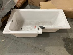 L SHAPED BATH TUB IN WHITE APPROX 1500 X 845MM (KERBSIDE PALLET DELIVERY)