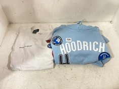 MERCIER GRAPHIC T SHIRT SIZE LARGE IN WHITE TO INCLUDE HOODRICH HOODIE SIZE XS IN BABY BLUE