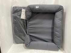 2 X CROCI PILLOW FOR PETS - DARK GREY SIZE 64 X 51 X 14CM