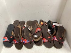 15 X FLOJOS MEN'S FLIP FLOPS - BLACK/BROWN - MIXED SIZES - UK 7/8/9/11