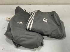 MENS ADIDAS TRACKSUIT WITH REGULAR FIT TAPERED JOGGERS IN GREY SIZE XL