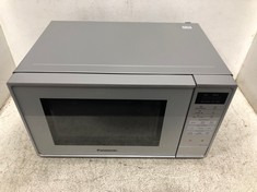 PANASONIC 800W 20L MICROWAVE OVEN SILVER NN-E28JMM TO INCLUDE HADEN 17L 800W MICROWAVE OVEN