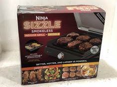 NINJA SIZZLE INDOOR GRILL & FLAT PLATE GR101UK - RRP £149