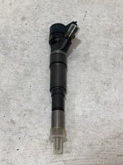 BOSCH COMMON RAIL DIESEL INJECTOR - 432670070 - RRP Â£295