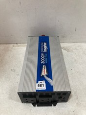 STREETWIZE 3000W MODIFIED SINE WAVE INVERTER - 553983420 - RRP Â£182