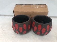 12 X STONE THE CROWS SMALL POT - RED - (H) 11 X (W) 12 X (D) 12 CM - TOTAL RRP £180