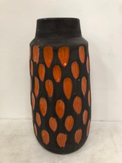 2 X STONE THE CROWS LARGE VASE - ORANGE - (H) 46 X (W) 22 X (D) 22 CM - TOTAL RRP £130