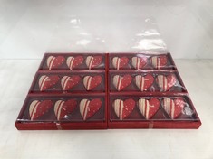 24 X STONE THE CROWS GIFT BOX OF 3 SMALL HEART CANDLES - LENGTH 24CM - TOTAL RRP £168