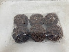 6 X STONE THE CROWS SET OF 6 LG DARK REED BALLS - DIAMETER 10 CM - TOTAL RRP £90