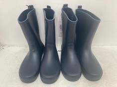 4 X JOHN LEWIS ANYDAY SS22 CORE NAVY WELLY BLNV SIZE C4-A6