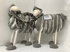 4 X STONE THE CROWS SET 2 - MEDIUM SHEEP - TOTAL RRP £96