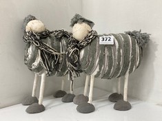 4 X STONE THE CROWS SET 2 - MEDIUM SHEEP - TOTAL RRP £96