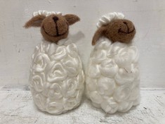 24 X STONE THE CROWS SMALL UPRIGHT WHITE SHEEP-HGT 15CM