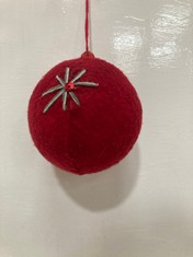 20 X STONE THE CROWS LG FELT BAUBLE & POM POM-HGT 30CM