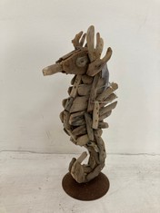 24 X STONE THE CROWS SMALL SEAHORSE ON STAND - HEIGHT 25CMS - TOTAL RRP £672