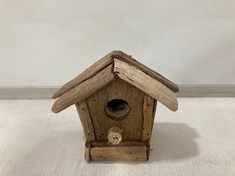 48 X STONE THE CROWS SM.BIRDHOUSE WALL DECORATION - HEIGHT 9CMS - TOTAL RRP £288