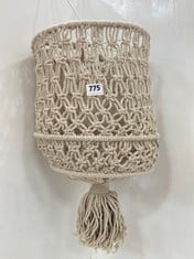 1 X STONE THE CROWS SMALL CONVEX MACRAME PENDANT LIGHT