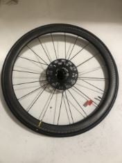 1 X WTS COSMIC PRO CARBON 25 BLACK SHIM M11 REAR WHEEL .