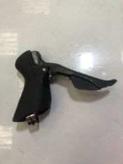 1 X SHIMANO TIAGRA ST-4700 RIGHT SHIFTER LEVER WITH CABLE .