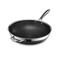 HEXCLAD HYBRID NONSTICK WOK, 30 CM, STAY-COOL HANDLE, DISHWASHER SAFE, INDUCTION READY, COMPATIBLE WITH ALL COOKTOPS.