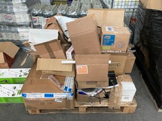 PALLET OF ASSORTED ITEMS TO INCLUDE TOILET ROLL DISPENSER (KERBSIDE PALLET DELIVERY)