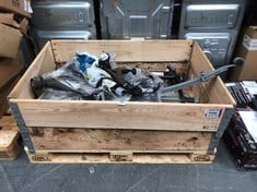 PALLET OF ASSORTED ITEMS TO INCLUDE LEAF SPRINGS (KERBSIDE PALLET DELIVERY)