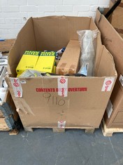 PALLET OF ASSORTED ITEMS TO INCLUDE MANN FILTER AIR FILTER C3136 (KERBSIDE PALLET DELIVERY)