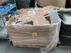 PALLET OF ASSORTED ITEMS TO INCLUDE CLEAR PLASTIC STORAGE BOXES (KERBSIDE PALLET DELIVERY)