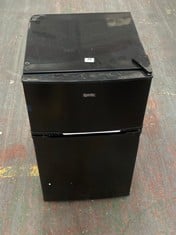 IGENIX UNDERCOUNTER FRIDGE/FREEZER IN BLACK MODEL: IG347FFBV2 RRP: £185