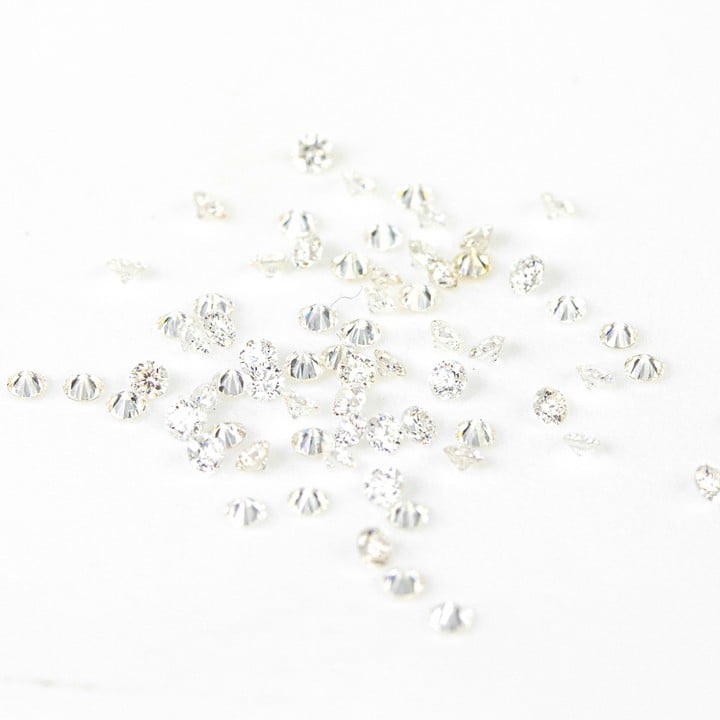 0.83ct Diamond Round Brilliant-Cut Melee. Colour K-L, Clarity Si1-Si2, 1.4mm