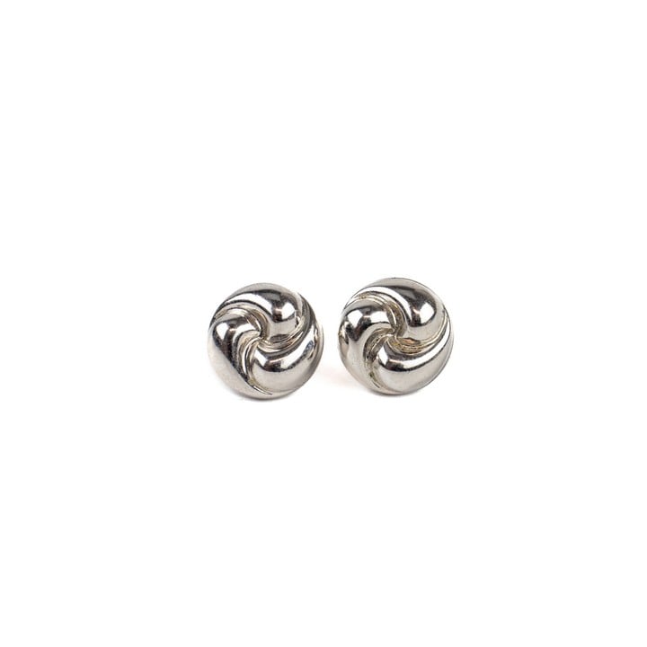 9K White Pair of Swirl Stud Earrings, 1.7g (VAT Only Payable on Buyers Premium)