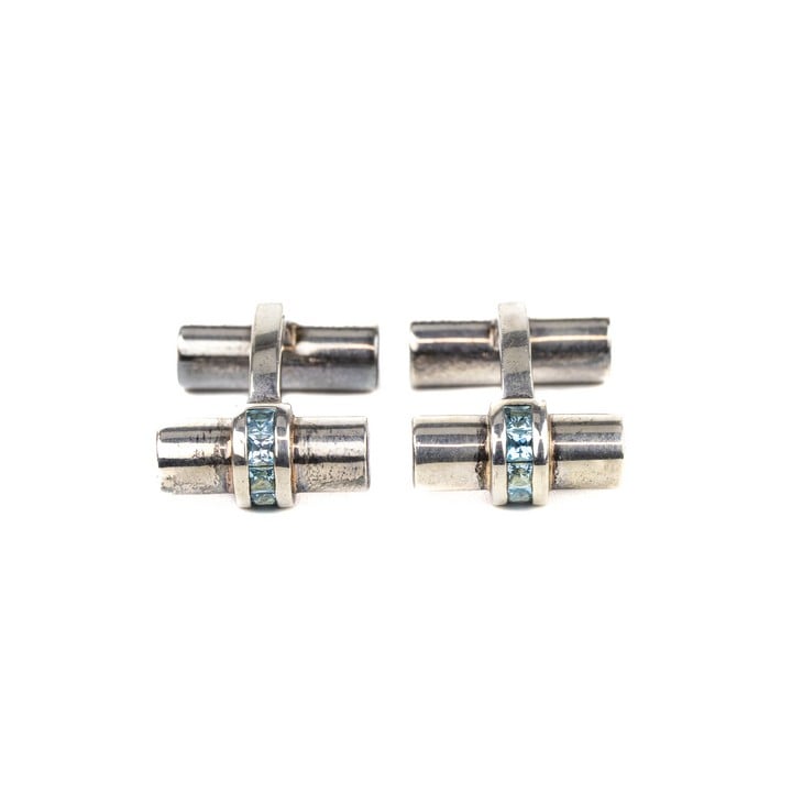 Silver Baton with Blue Stones Pair of Cufflinks, 1.7x0.5cm, 14.9g (VAT Only Payable on Buyers Premium)