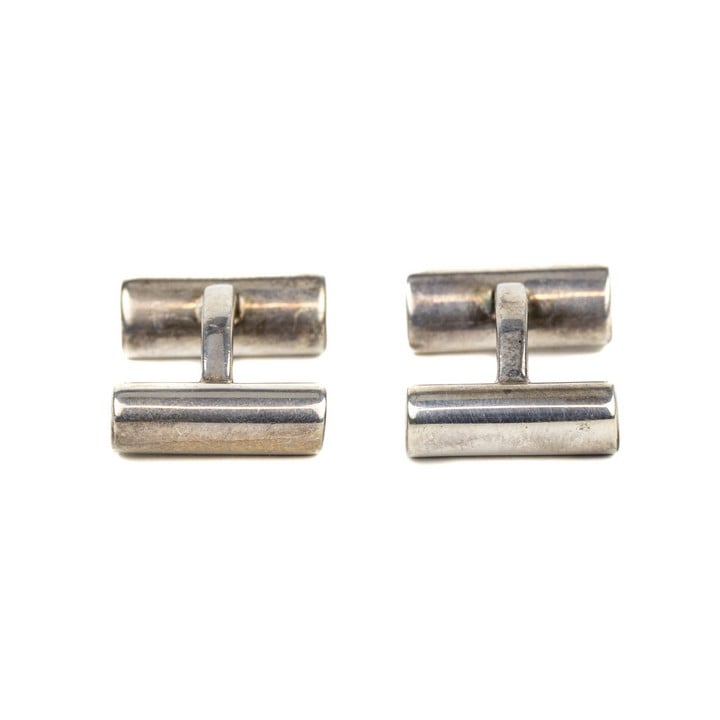 Silver Oval Baton Pair of Cufflinks, 1.7x0.6cm, 13.4g (VAT Only Payable on Buyers Premium)