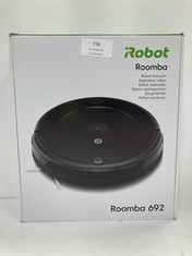 IROBOT ROOMBA 692 ROBOT HOOVER WITH WI-FI CONNECTION, THREE-STAGE CLEANING SYSTEM, PERSONALISED SUGGESTIONS, COMPATIBLE WITH YOUR VOICE ASSISTANT, BLACK - LOCATION 6A.