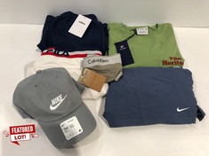 5 X PREMIUM DESIGNER CLOTHING ASSORTMENT INCLUDING GREY NIKE CAP (TOTAL  RRP 168€) - LOCATION 35A.