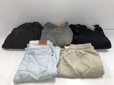 5 X PREMIUM DESIGNER CLOTHING ASSORTMENT INCLUDING DENIM SKIRT SIZE 34W (TOTAL  RRP 323€) - LOCATION 52A.