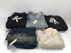 5 X PREMIUM DESIGNER CLOTHING ASSORTMENT INCLUDING CORDUROY SHORTS SIZE S (TOTAL  RRP 321€) - LOCATION 40A.