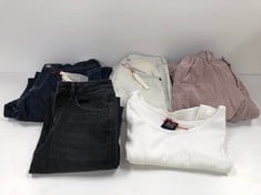 5 X PREMIUM DESIGNER CLOTHING ASSORTMENT INCLUDING SIZE L T-SHIRT (TOTAL  RRP. 321€) - LOCATION 40A.