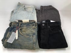 4 X ASSORTMENT OF PREMIUM DESIGNER CLOTHING INCLUDING CORDUROY TROUSERS SIZE 26W 30L (TOTAL  RRP 288€) - LOCATION 24A.