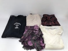 5 X PREMIUM DESIGNER CLOTHING ASSORTMENT INCLUDING WHITE TOP SIZE S (TOTAL  RRP 271€) - LOCATION 4A.