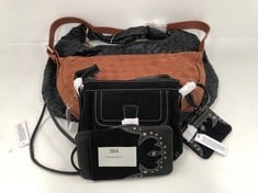 3 X DESIGNER BAGS OF VARIOUS BRANDS INCLUDING MOBILE PHONE POUCH + PURSE (TOTAL  RRP. 389€) - LOCATION 2B.