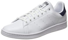 2 X ADIDAS STAN SMITH MODEL FX5501 SIZE 36 2/3 - LOCATION 23B.