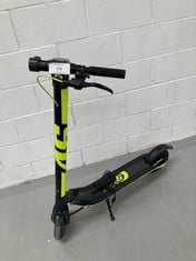 ELECTRIC SCOOTER VALENTINO ROSSI VR46 BLACK AND YELLOW (NOT WORKING, MISSING RIGHT HANDLEBAR).