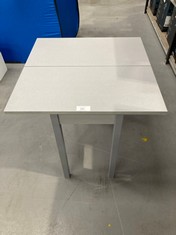 GREY FOLDING TABLE.