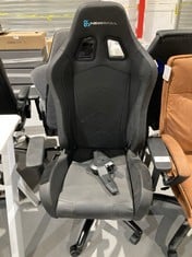 GAMING CHAIR NEWSKILL BLACK .