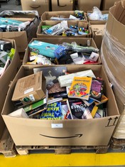 PALLET OF SUNDRIES INCLUDING BOOKS .