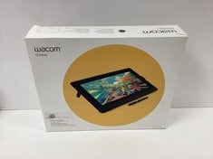 WACOM CINTIQ 16 LCD GRAPHICS TABLET (ORIGINAL RRP - €584,99) IN BLACK. (WITH CASE + PEN + CALBLES PC CONNECTION (HDMI, ETC). SEE PICTURES FOR MORE DETAIL OF THE DIFFERENT COMPONENTS), SCRATCHES ON SC