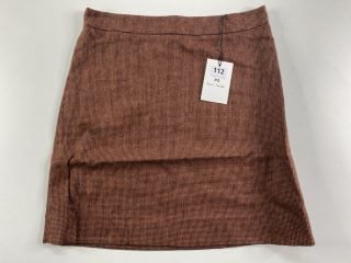 PAUL SMITH WOMEN'S SKIRT. SIZE: 42, MADE FROM: 46% VISCOSE 34% WOOL 17% POLYAMIDE 3% ELASTANE. RRP: £195