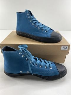 PAUL SMITH MEN'S SHOE CARVER PETROL BLUE. SIZE: 9, MADE FROM: 100% COW LEATHER UPPER/RUBBER SOLE. RRP: £195