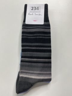 2 X PAUL SMITH MEN'S SOCKS TO INC  PANEER STRIPE. MADE FROM: 81 SOFT COTTON 17 NYLON 2 SPANDEX. RRP: £36